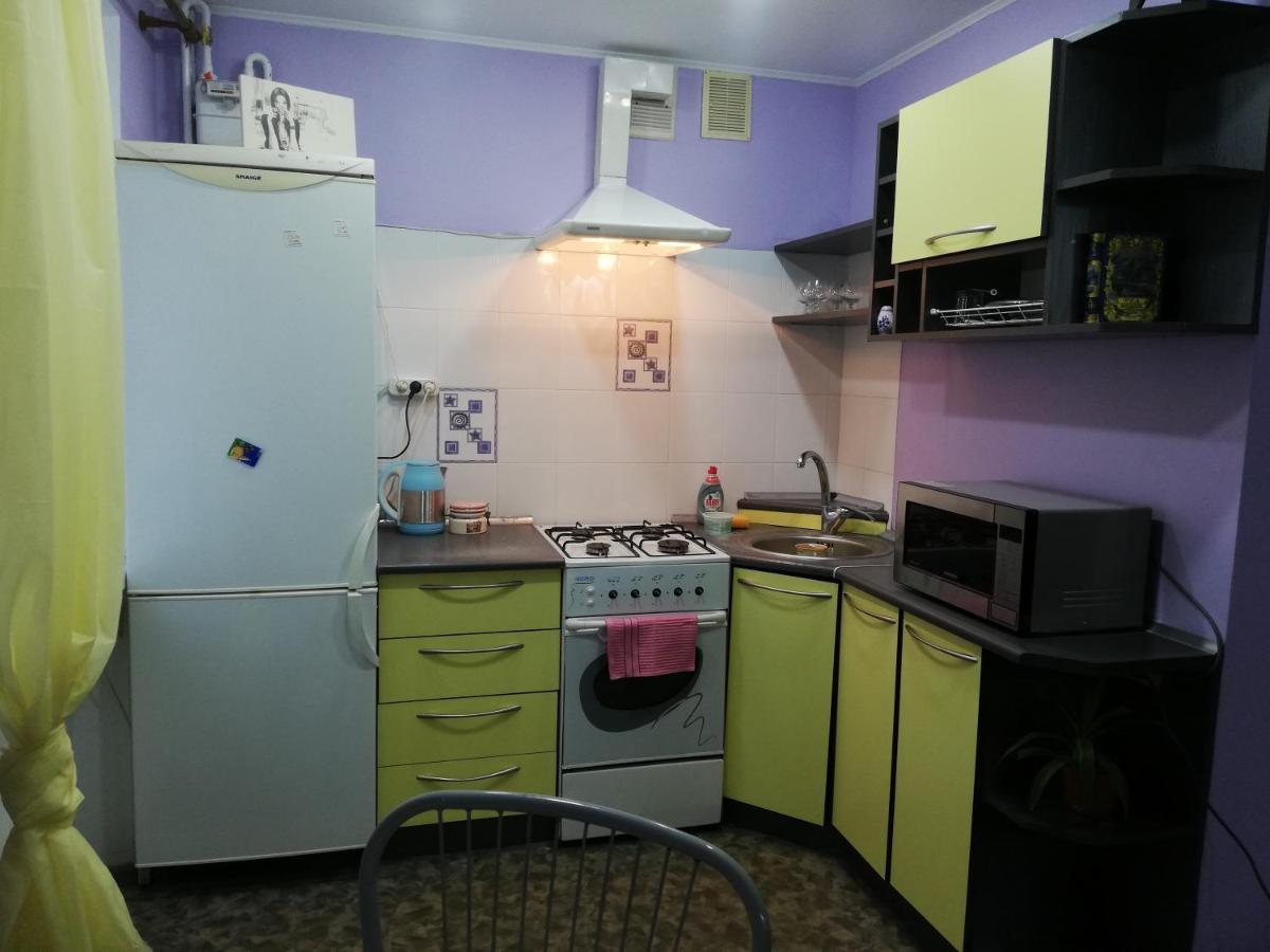Apartments On Shmidta Street Dnipro Exterior foto